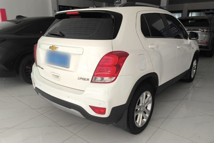 Used Chevrolet Trax 2017 1.4T Automatic Two-Wheel Drive Luxury Version Rear Right 45 Deg