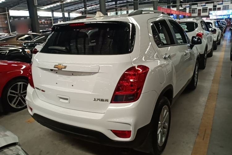 Used Chevrolet Trax 2017 1.4T Manual Two-Wheel Drive Comfort Model Rear Right 45 Deg