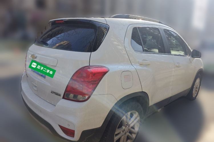 Used Chevrolet Trax 2017 1.4T Automatic Two-Wheel Drive Luxury Version Rear Right 45 Deg