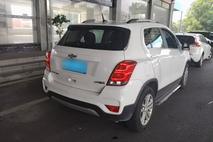 Used Chevrolet Trax 2017 1.4T Automatic Two-Wheel Drive Luxury Version Rear Right 45 Deg