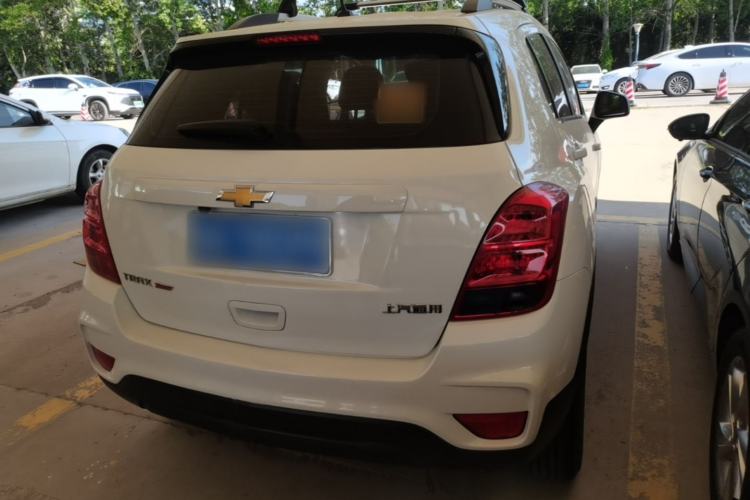 Used Chevrolet Trax 2017 1.4T Automatic Two-Wheel Drive Comfort Version Rear Right 45 Deg