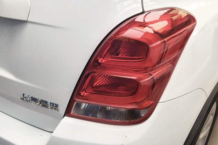 Used Chevrolet Trax 2017 1.4T Automatic Two-Wheel Drive Luxury Version Right Rear Taillight