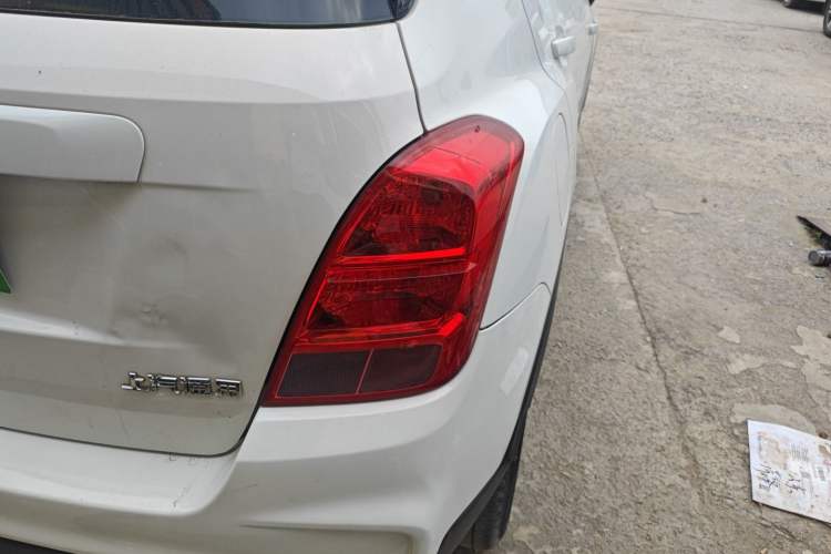 Used Chevrolet Trax 2017 1.4T Automatic Two-Wheel Drive Comfort Version Right Rear Taillight