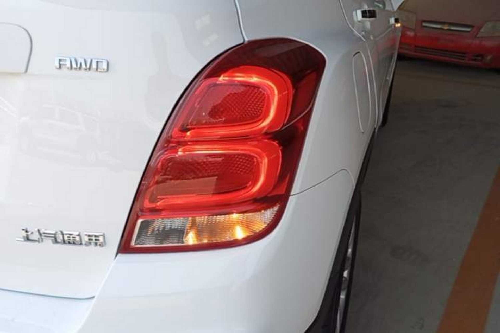 Used Chevrolet Trax 2017 1.4T Automatic All-Wheel-Drive Flagship Model Right Rear Taillight