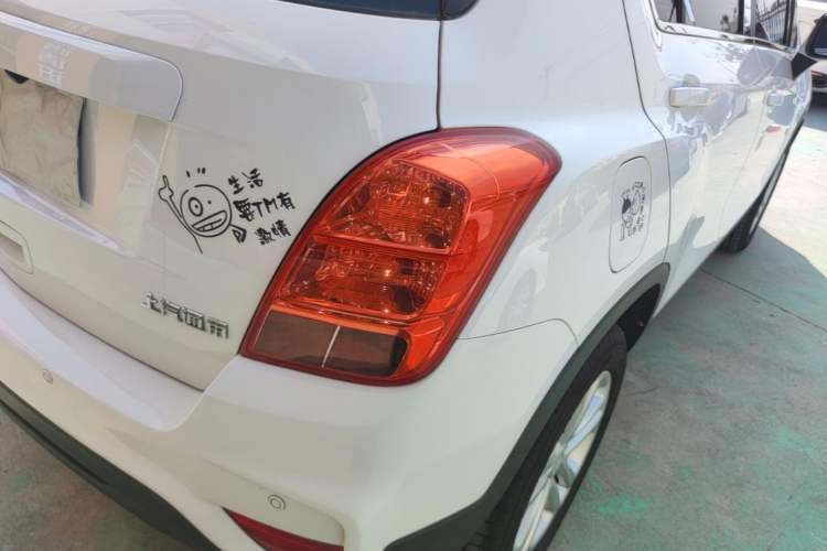 Used Chevrolet Trax 2017 1.4T Automatic Two-Wheel Drive Comfort Version Right Rear Taillight