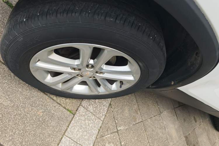 Used Chevrolet Trax 2017 1.4T Automatic Two-Wheel Drive Comfort Version Right Rear Wheel Hub
