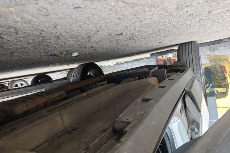 Used Chevrolet Trax 2017 1.4T Automatic Two-Wheel Drive Comfort Version Right Side Sill