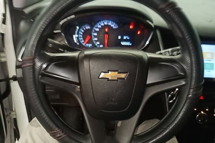 Used Chevrolet Trax 2017 1.4T Manual Two-Wheel Drive Comfort Model Steering Wheel