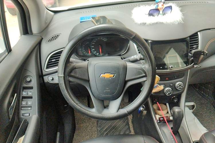 Used Chevrolet Trax 2017 1.4T Automatic Two-Wheel Drive Comfort Version Steering Wheel