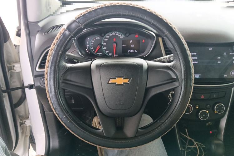 Used Chevrolet Trax 2017 1.4T Automatic Two-Wheel Drive Comfort Version Steering Wheel