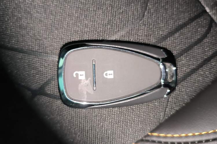 Used Chevrolet Trax 2017 1.4T Automatic Two-Wheel Drive Luxury Version Vehicle Key
