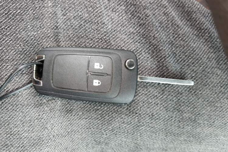 Used Chevrolet Trax 2017 1.4T Manual Two-Wheel Drive Comfort Model Vehicle Key