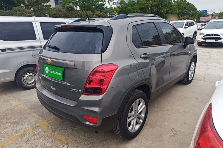 Used Chevrolet Trax 2018 330T Automatic Two-Wheel Drive Elite Model Rear Right 45 Deg