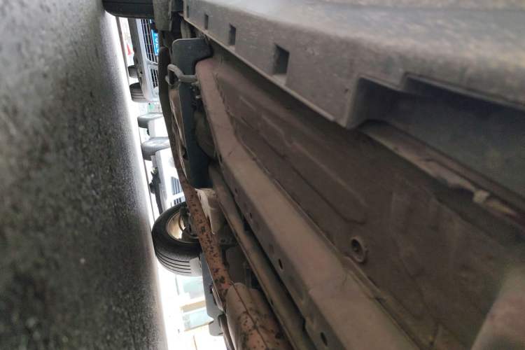 Used Chevrolet Trax 2018 330T Automatic Two-Wheel Drive Elite Model Chassis Front Right