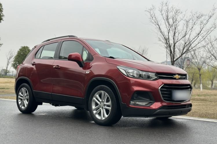 Used Chevrolet Trax 2018 330T Automatic Two-Wheel Drive Elite Model Exterior 1