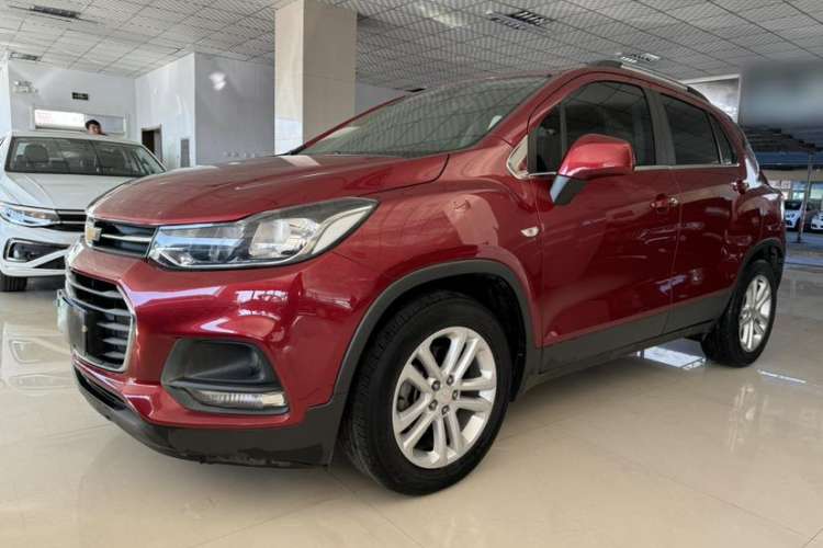 Used Chevrolet Trax 2018 330T Automatic Two-Wheel Drive Elite Model Exterior 4