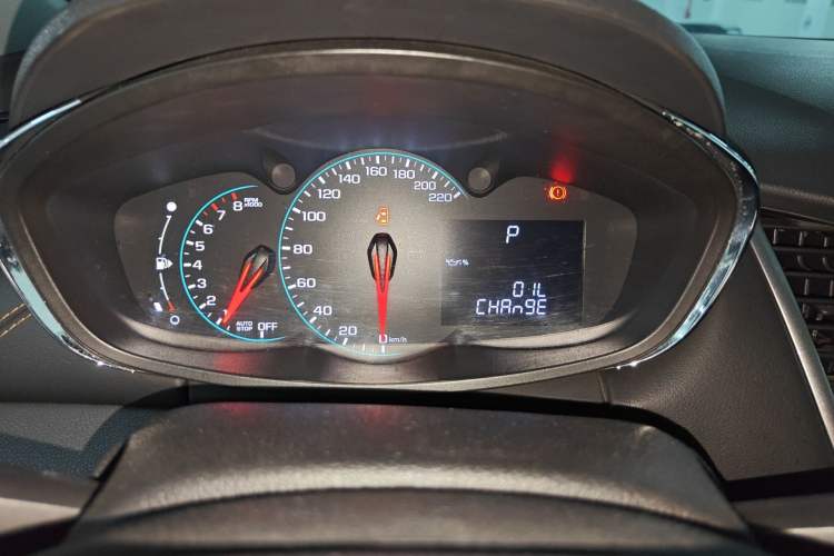 Used Chevrolet Trax 2018 330T Automatic Two-Wheel Drive Elite Model Instrument Cluster