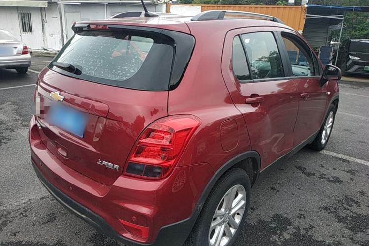 Used Chevrolet Trax 2018 330T Automatic Two-Wheel Drive Elite Model Rear Right 45 Deg