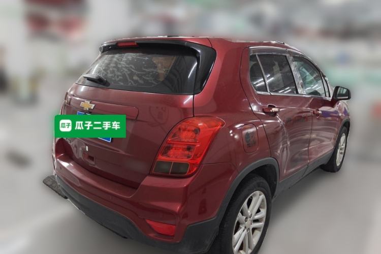 Used Chevrolet Trax 2018 330T Automatic Two-Wheel Drive Elite Model Rear Right 45 Deg