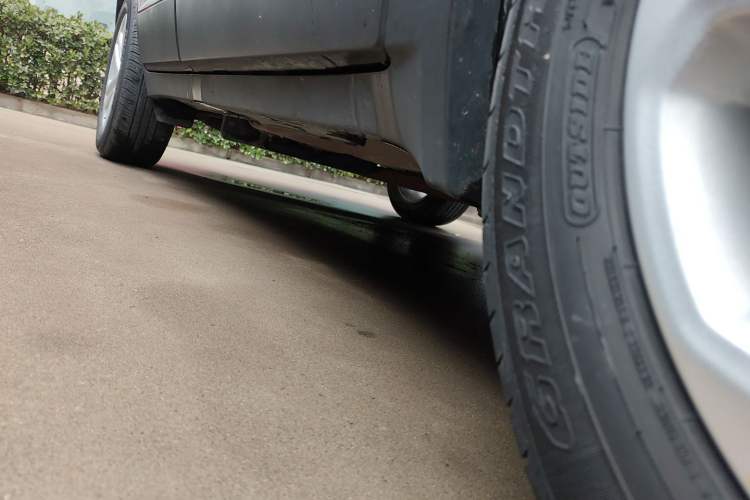 Used Chevrolet Trax 2018 330T Automatic Two-Wheel Drive Elite Model Right Side Sill