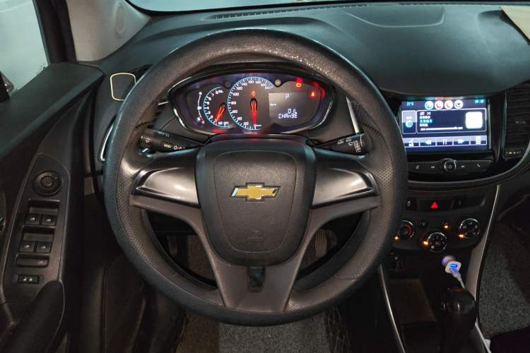 Used Chevrolet Trax 2018 330T Automatic Two-Wheel Drive Elite Model Steering Wheel