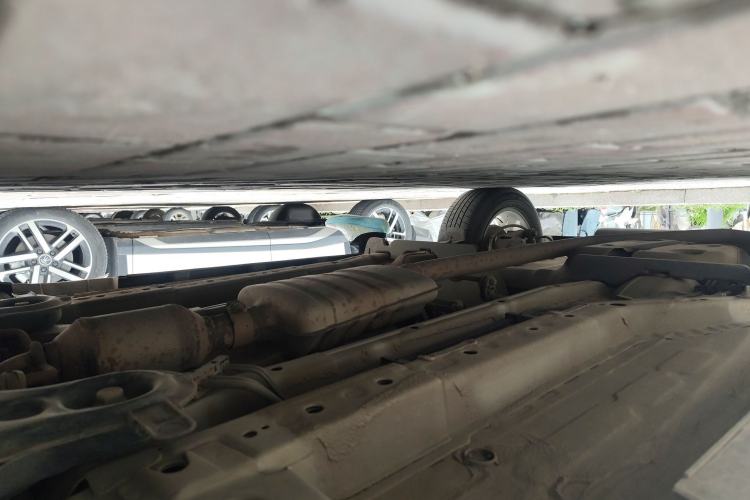 Used Chevrolet Trax 2018 330T Automatic Two-Wheel Drive Elite Model Chassis Front Right