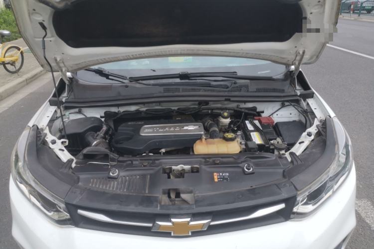 Used Chevrolet Trax 2018 330T Automatic Two-Wheel Drive Elite Model Engine Bay
