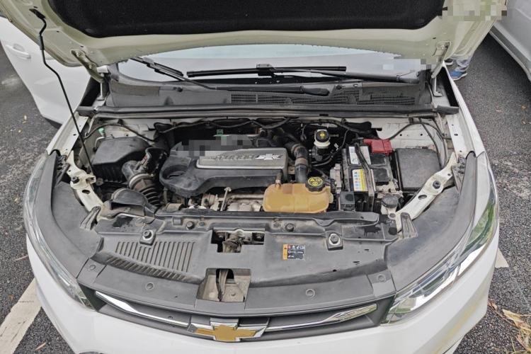 Used Chevrolet Trax 2018 330T Automatic Two-Wheel Drive Elite Model Engine Bay