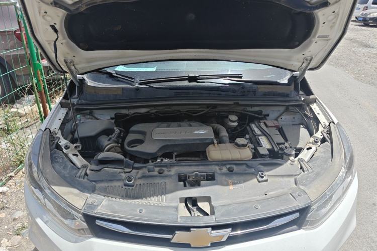 Used Chevrolet Trax 2018 330T Automatic Two-Wheel Drive Elite Model Engine Bay