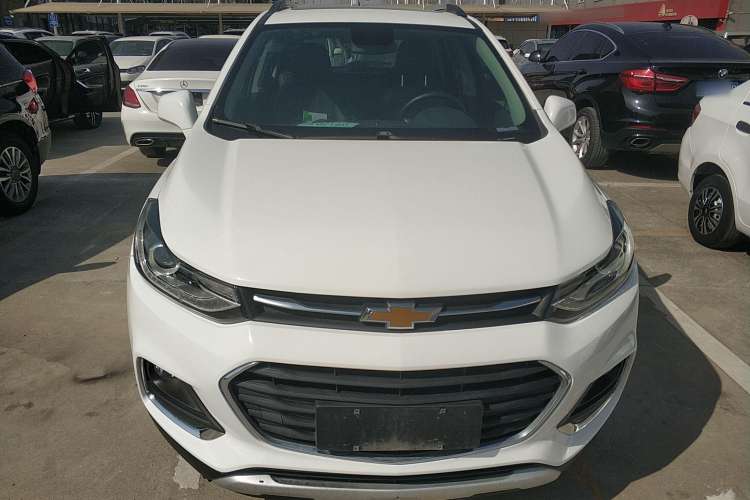 Used Chevrolet Trax 2018 330T Automatic All-Wheel-Drive Flagship Model Exterior 1