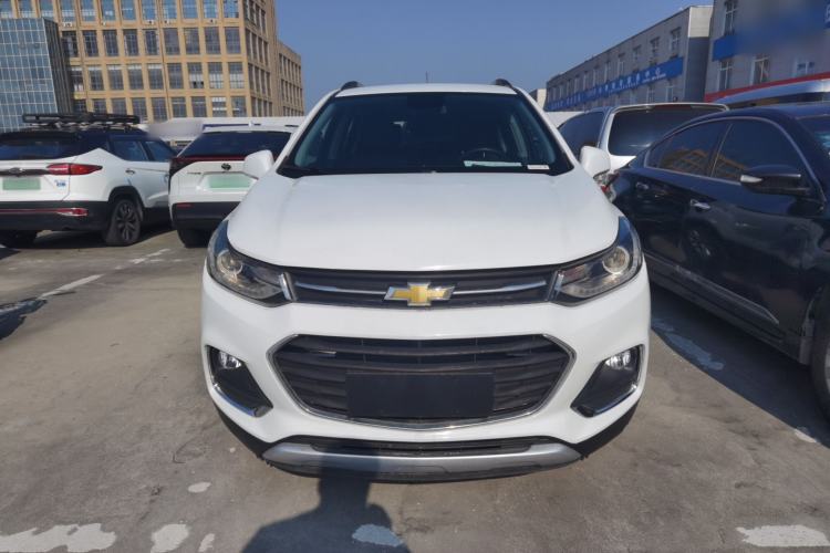 Used Chevrolet Trax 2018 330T Automatic Two-Wheel Drive Luxury Model Exterior 1