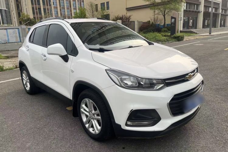 Used Chevrolet Trax 2018 330T Automatic Two-Wheel Drive Elite Model Exterior 4