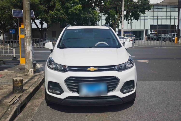Used Chevrolet Trax 2018 330T Automatic Two-Wheel Drive Elite Model Exterior 6
