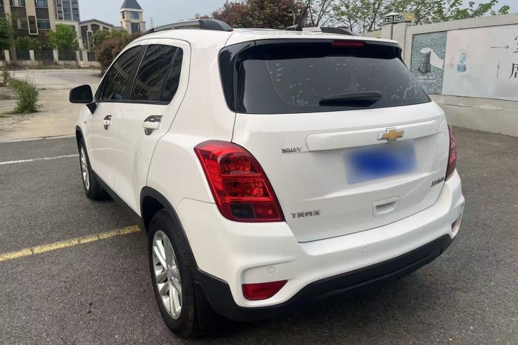 Used Chevrolet Trax 2018 330T Automatic Two-Wheel Drive Elite Model Exterior 6