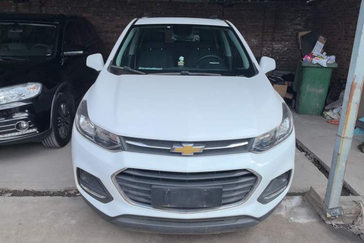 Used Chevrolet Trax 2018 330T Automatic Two-Wheel Drive Elite Model Front