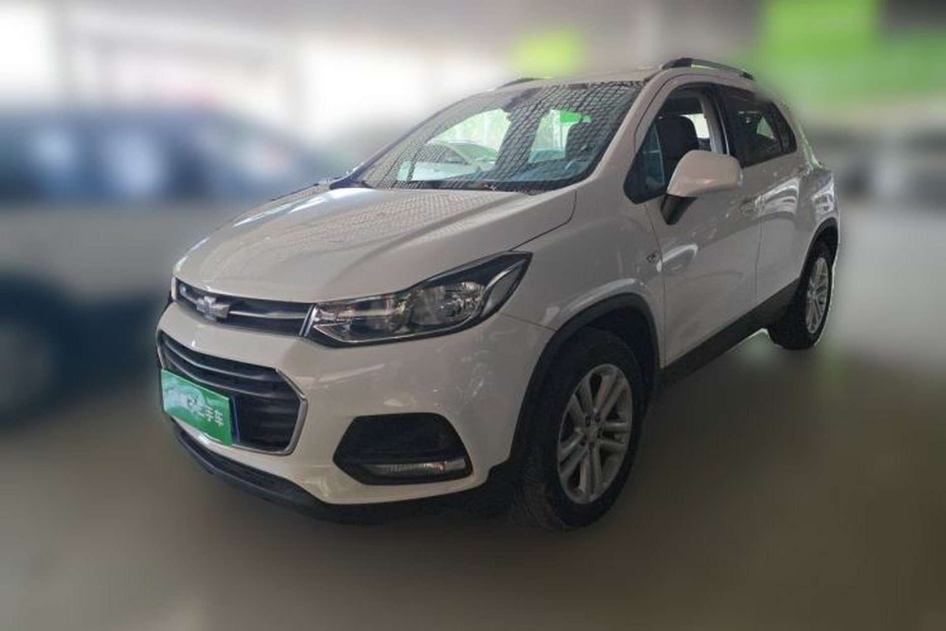 Used Chevrolet Trax 2018 330T Automatic Two-Wheel Drive Elite Model Front Left 45 Deg