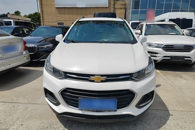 Used Chevrolet Trax 2018 330T Manual Transmission Two-Wheel Drive Comfort Version Front