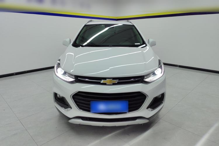 Used Chevrolet Trax 2018 330T Automatic Two-Wheel Drive Luxury Model Front