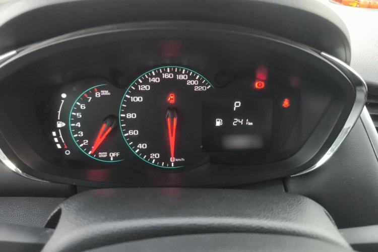 Used Chevrolet Trax 2018 330T Automatic Two-Wheel Drive Elite Model Instrument Cluster