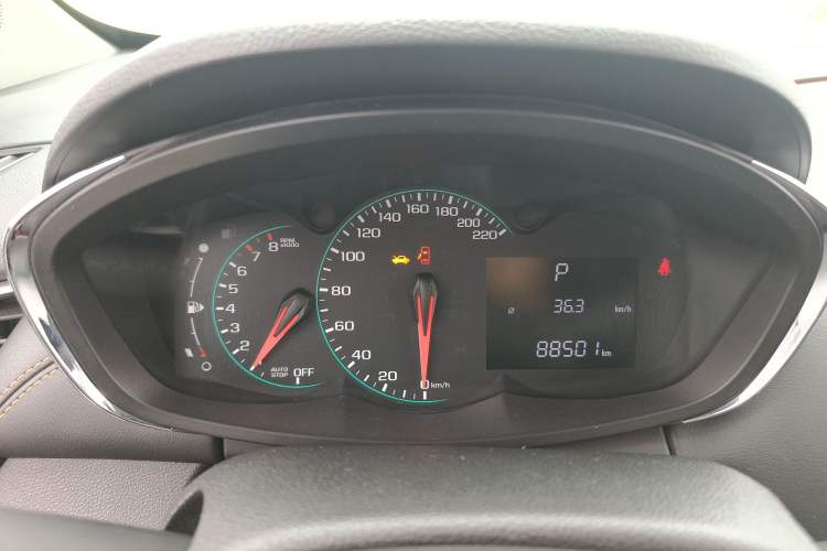 Used Chevrolet Trax 2018 330T Automatic Two-Wheel Drive Elite Model Instrument Cluster