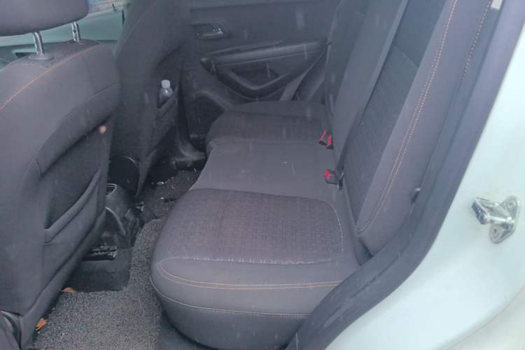 Used Chevrolet Trax 2018 330T Automatic Two-Wheel Drive Elite Model Left Rear Seat