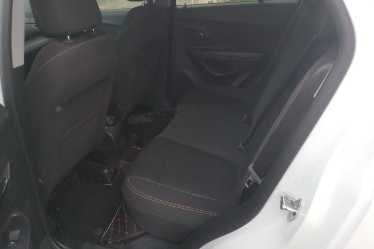 Used Chevrolet Trax 2018 330T Automatic Two-Wheel Drive Elite Model Left Rear Seat