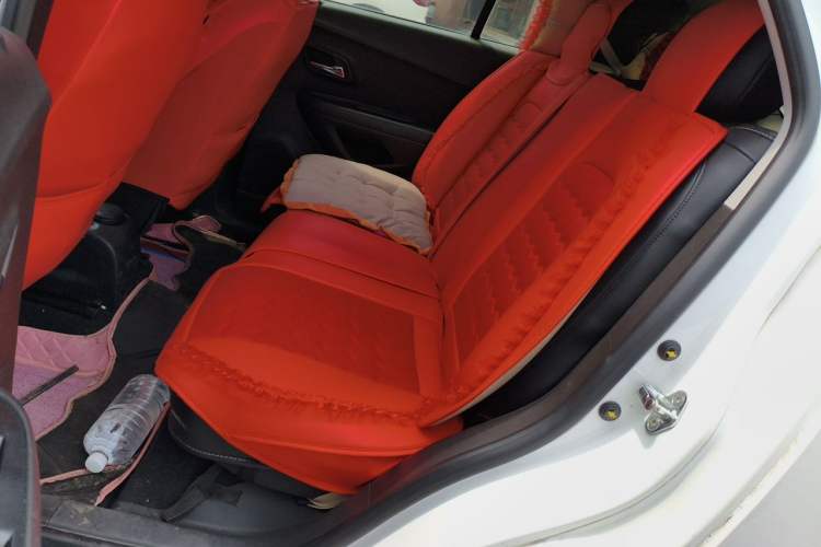 Used Chevrolet Trax 2018 330T Automatic Two-Wheel Drive Elite Model Left Rear Seat