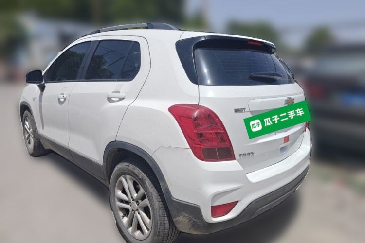 Used Chevrolet Trax 2018 330T Automatic Two-Wheel Drive Elite Model Rear Left 45 Deg