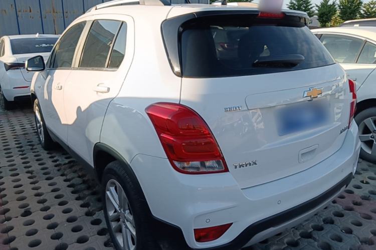 Used Chevrolet Trax 2018 330T Automatic Two-Wheel Drive Luxury Model Rear Left 45 Deg
