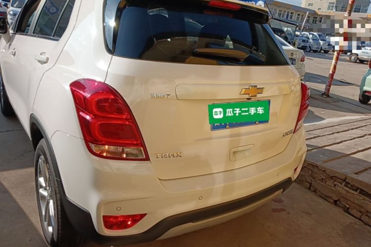 Used Chevrolet Trax 2018 330T Automatic Two-Wheel Drive Luxury Model Rear