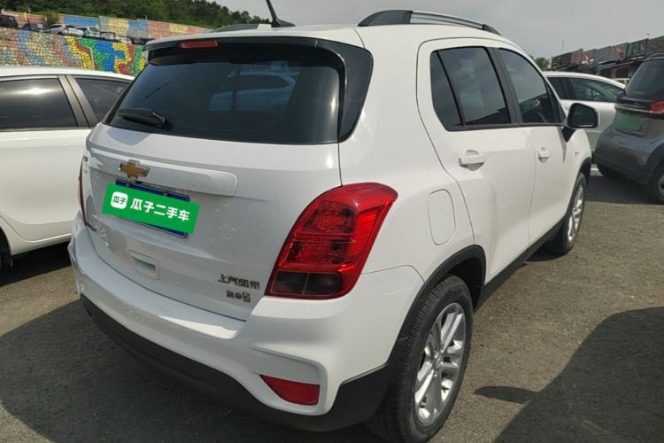 Used Chevrolet Trax 2018 330T Automatic Two-Wheel Drive Elite Model Rear Right 45 Deg