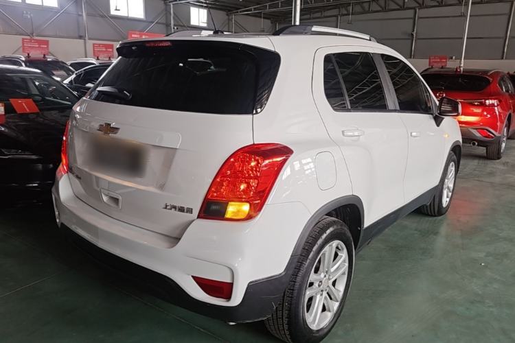 Used Chevrolet Trax 2018 330T Automatic Two-Wheel Drive Elite Model Rear Right 45 Deg