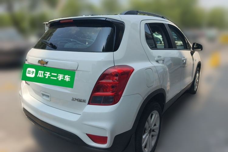 Used Chevrolet Trax 2018 330T Automatic Two-Wheel Drive Elite Model Rear Right 45 Deg