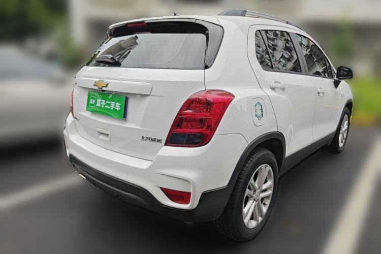 Used Chevrolet Trax 2018 330T Automatic Two-Wheel Drive Elite Model Rear Right 45 Deg